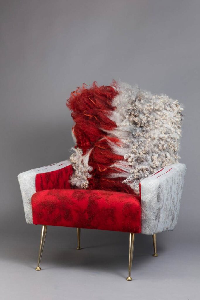 Fauteuil-coiffer-lecoq-tapissier-design-metz