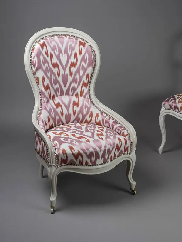 chauffeuse-restauration-atelier-tapissier-fauteuil-style-artisant-metz-Coq-Crapaud